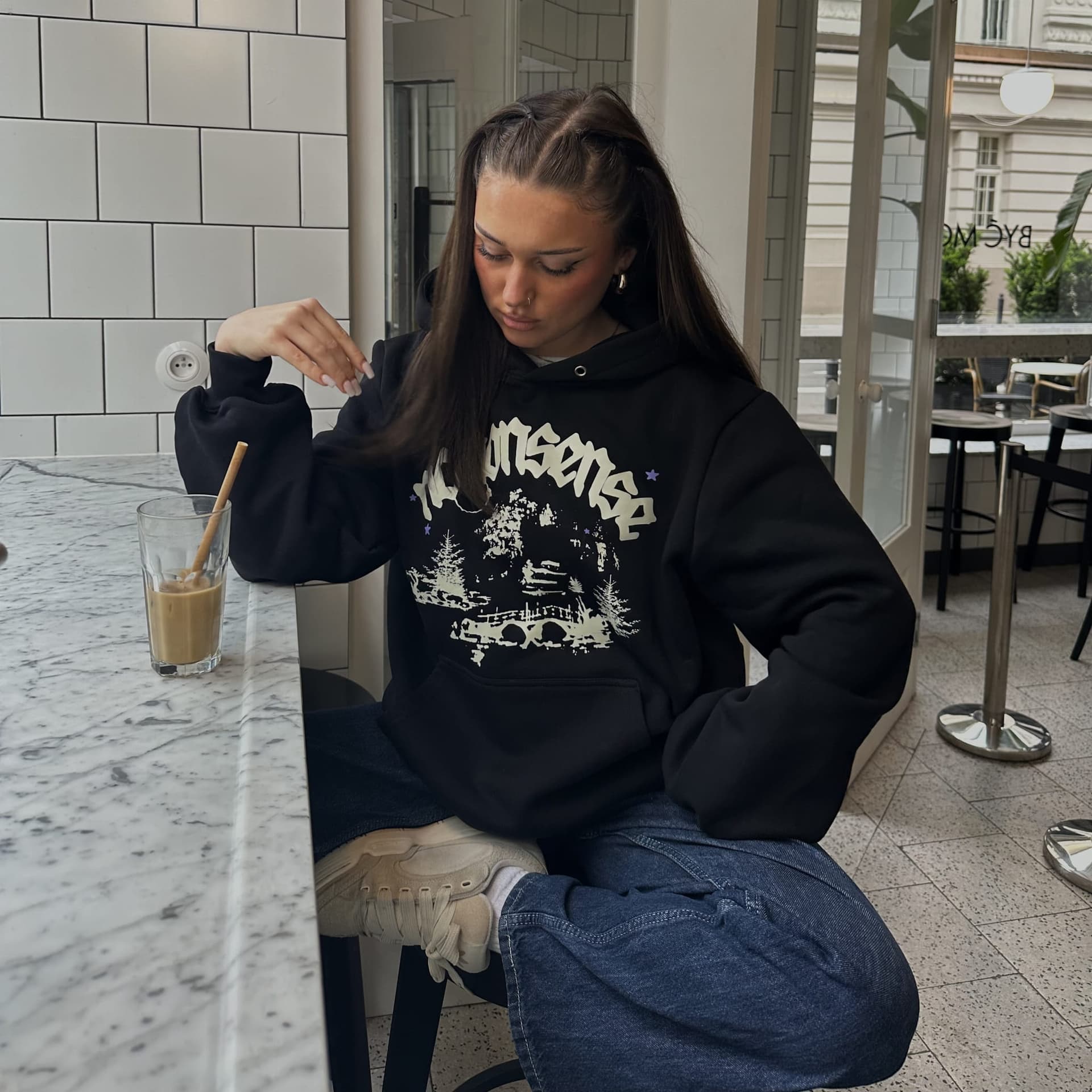 Bluza Hoodie Oversized Czarna Mountains